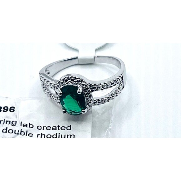 Ring Bomb Party Ring #2896,   Size 8 - Picture 3 of 4